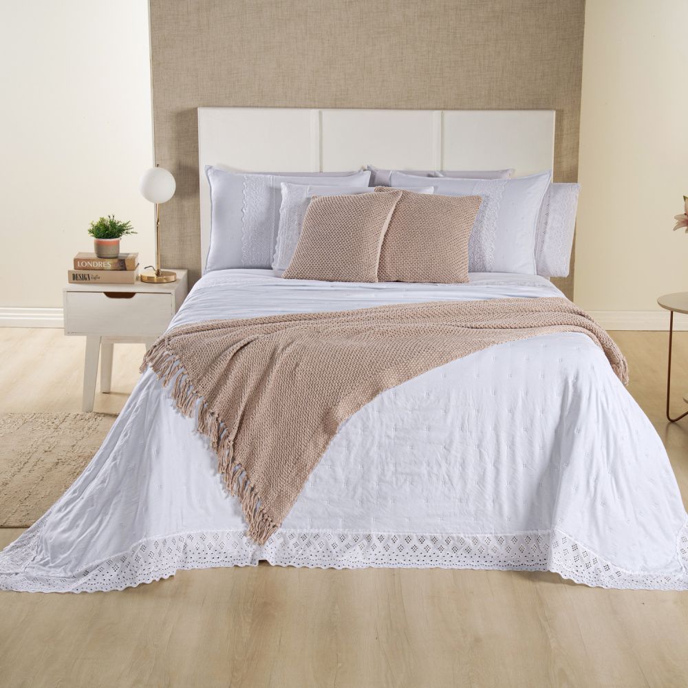 [10 PIEZAS] Juego de cama Serena percal 300 hilos bordado inglés