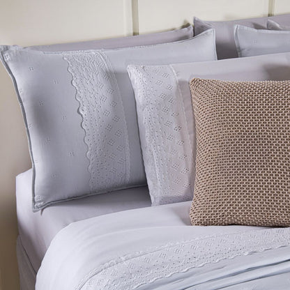 [10 PIEZAS] Juego de cama Serena percal 300 hilos bordado inglés
